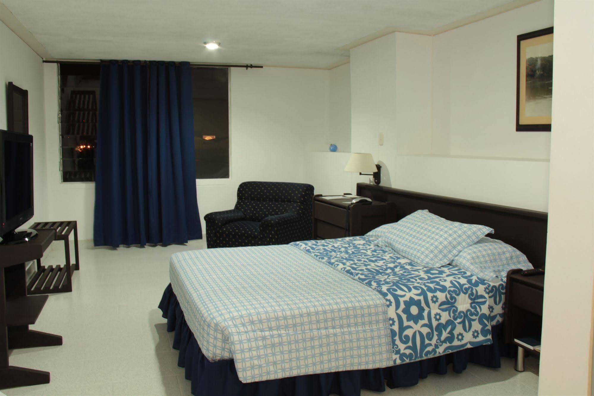 Hotel Don Gregorio كارتاغو المظهر الخارجي الصورة